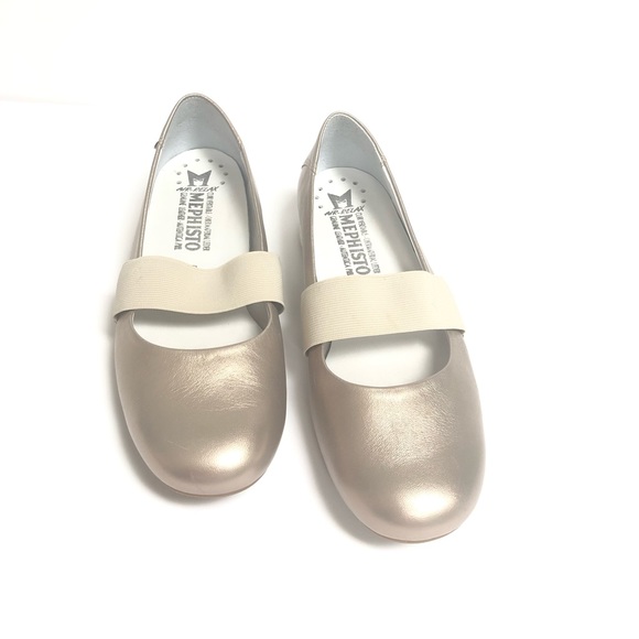 Rose Gold Mephisto Mary Jane Ballet Flats SIZE 6.5 - Picture 2 of 7
